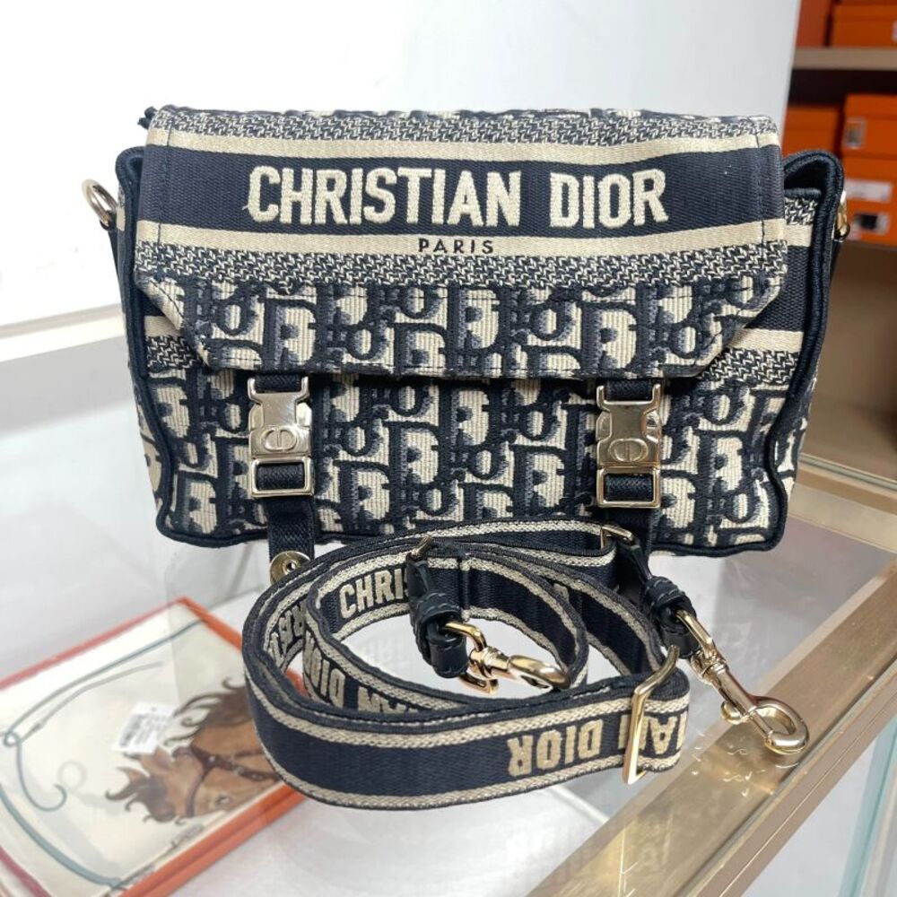 Dior Women Pre-Loved Bag Very Good Condition